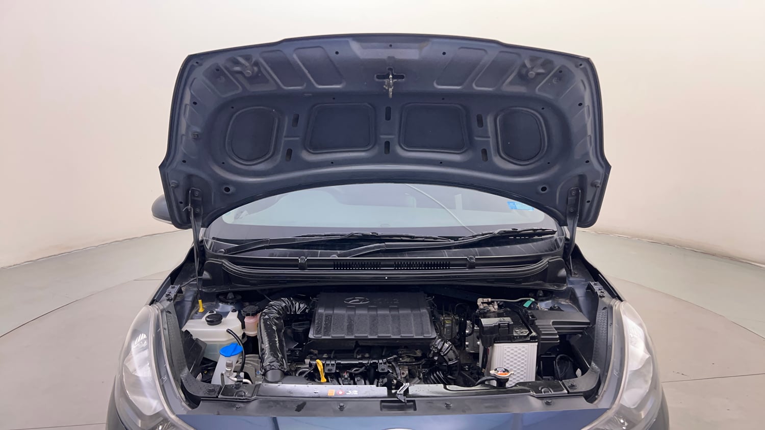 Used 2020 Hyundai Grand i10 Nios Sportz 1.2 Kappa VTVT Petrol Manual engine ENGINE & BONNET OPEN FRONT VIEW