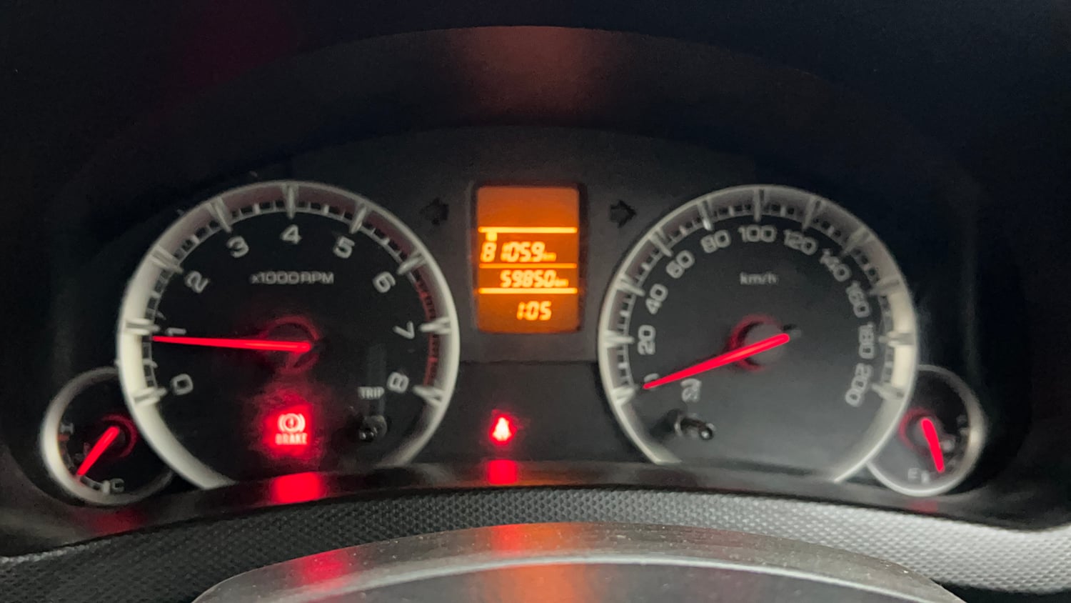 Used 2015 Maruti Suzuki Swift VXi Petrol Manual interior CLUSTERMETER VIEW