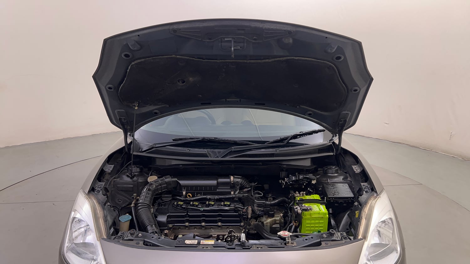 Used 2018 Maruti Suzuki Swift ZXi AMT Petrol Automatic engine ENGINE & BONNET OPEN FRONT VIEW