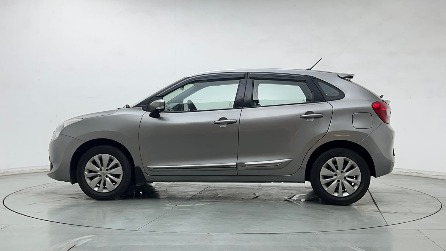 Used 2016 Maruti Suzuki Baleno Delta 1.2 AT Petrol Automatic exterior LEFT SIDE VIEW