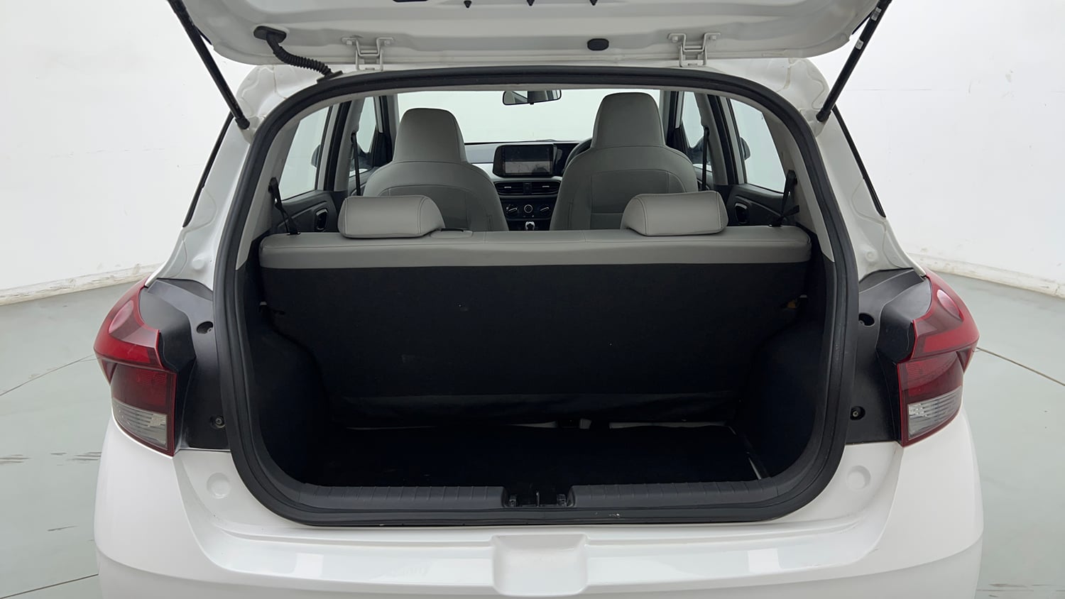 Used 2024 Hyundai Grand i10 Nios Magna 1.2 Kappa AMT Petrol Automatic interior DICKY INSIDE VIEW