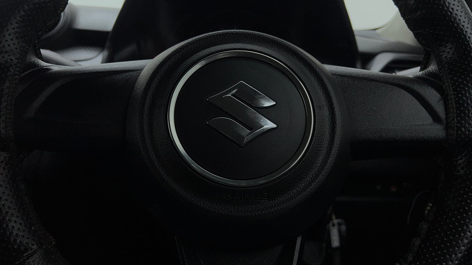 Used 2019 Maruti Suzuki Swift LXi Petrol Manual top_features Airbags