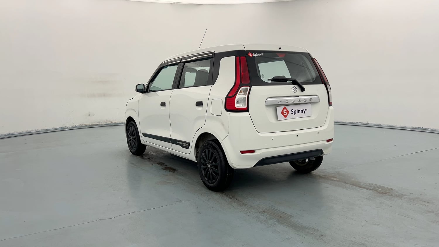 Used 2024 Maruti Suzuki Wagon R ZXI Plus 1.2 Petrol Manual exterior LEFT REAR CORNER VIEW