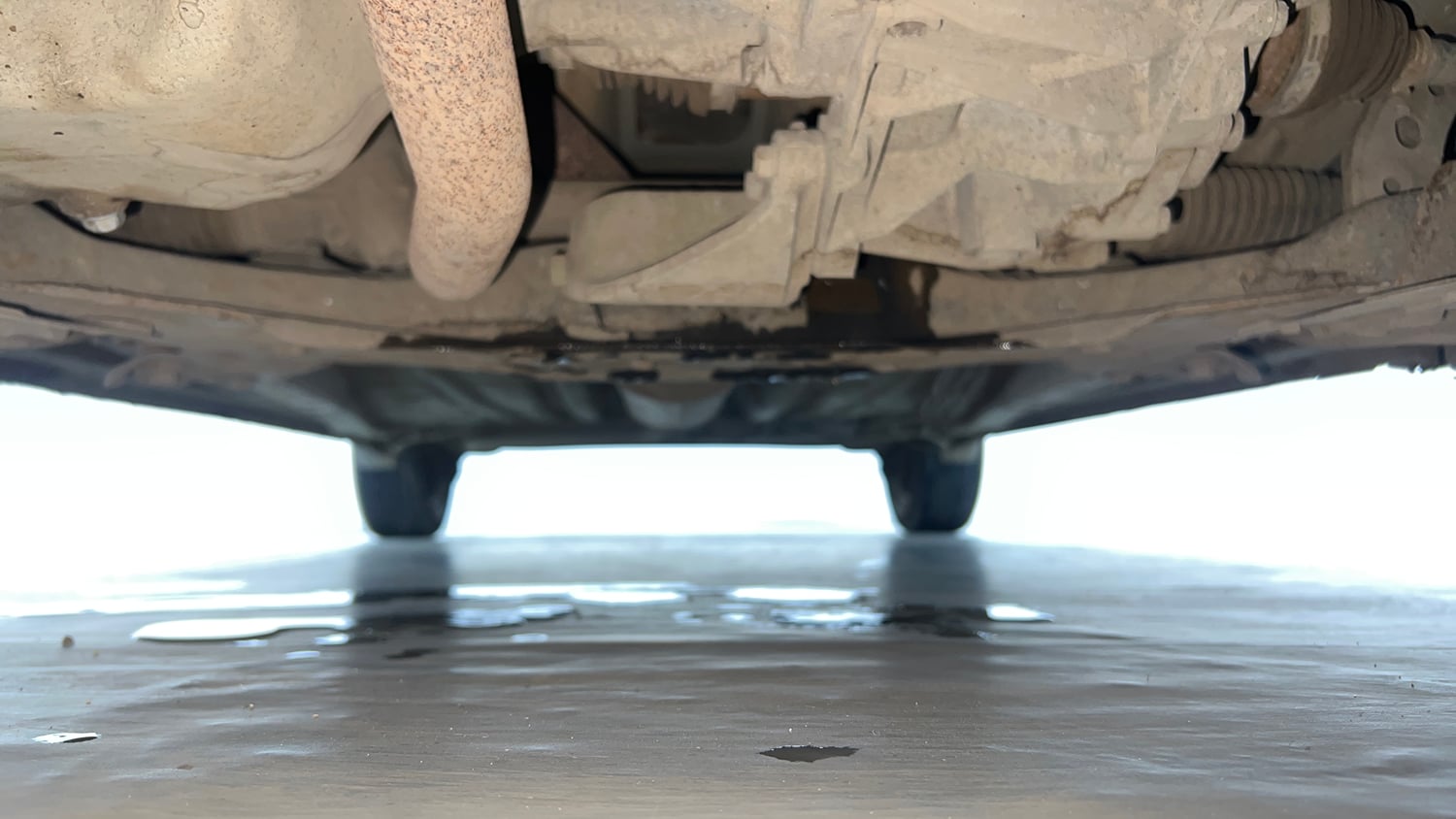 Used 2020 Maruti Suzuki Wagon R ZXi 1.2 AMT Petrol Automatic extra FRONT LEFT UNDERBODY VIEW