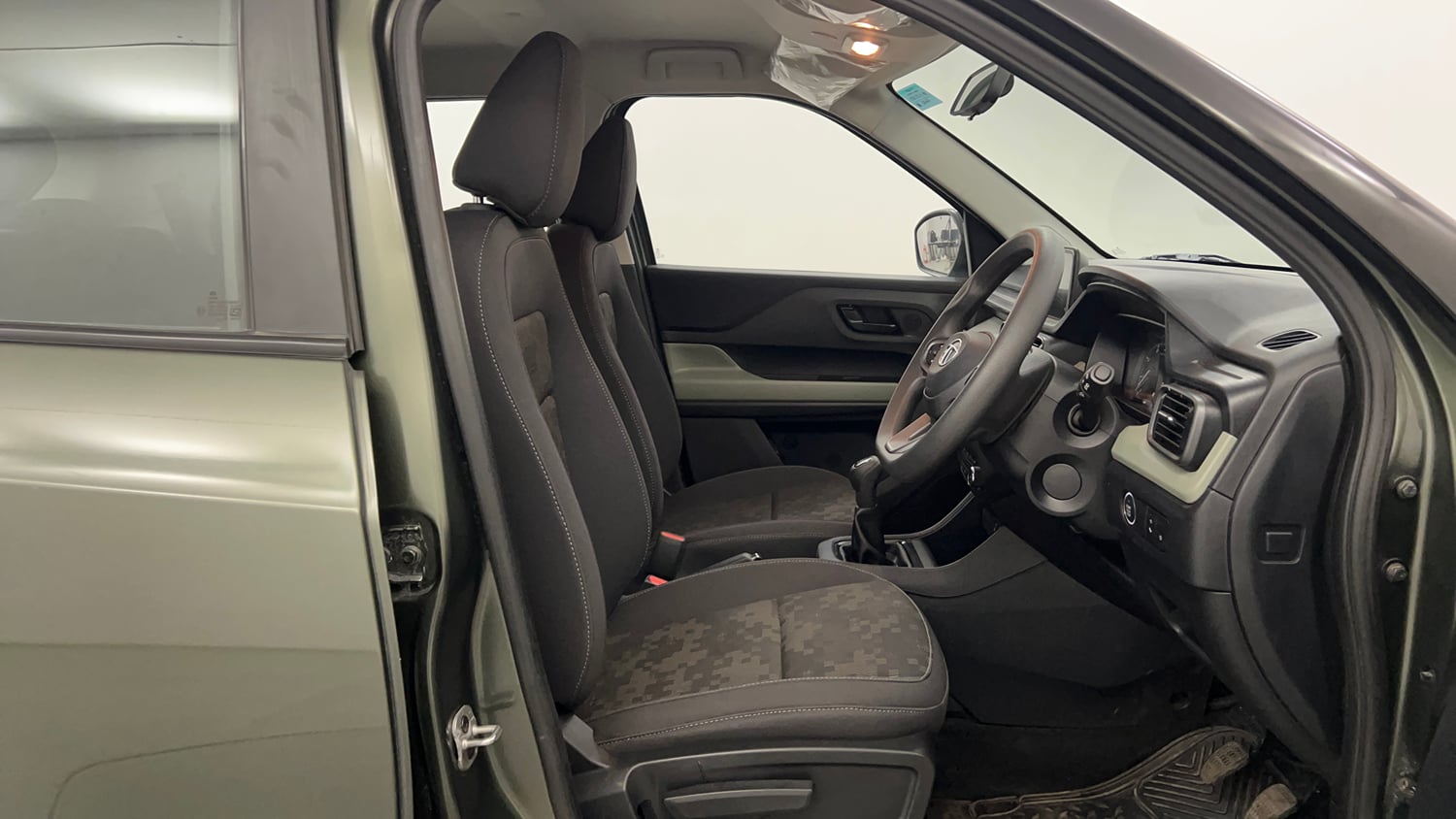 Used 2023 Tata Punch Camo Accomplished MT Petrol Manual interior RIGHT SIDE FRONT DOOR CABIN VIEW