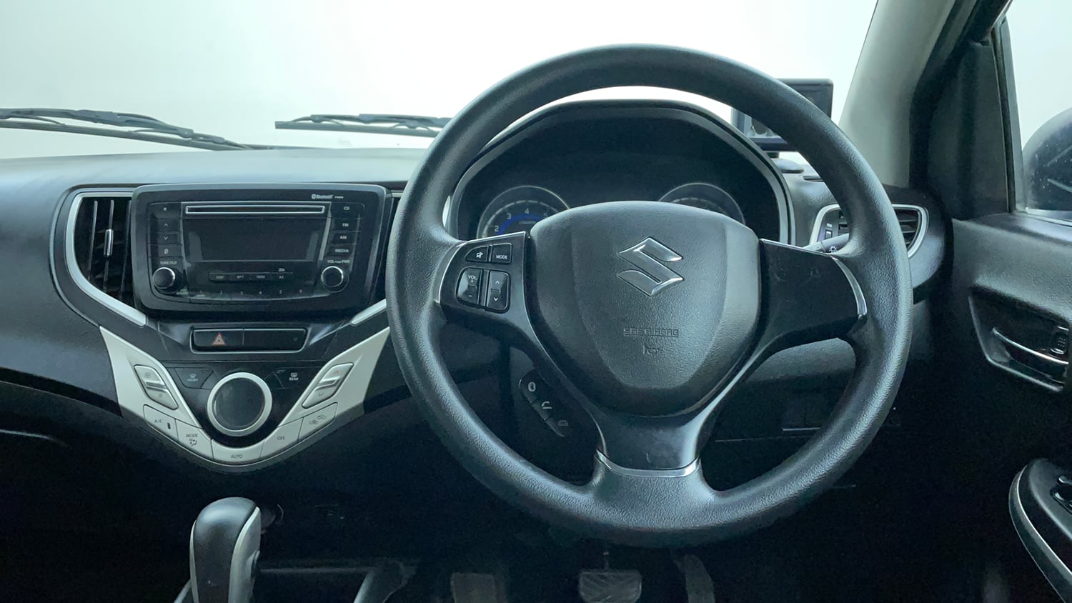 Used 2017 Maruti Suzuki Baleno Delta 1.2 AT Petrol Automatic interior STEERING VIEW