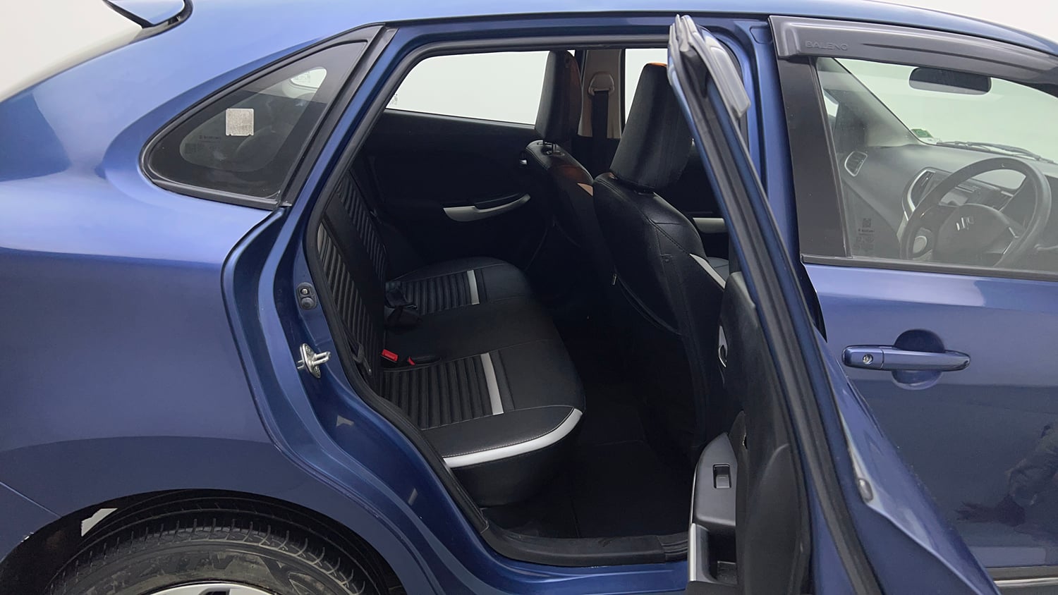 Used 2017 Maruti Suzuki Baleno Delta 1.2 Petrol Manual interior RIGHT SIDE REAR DOOR CABIN VIEW
