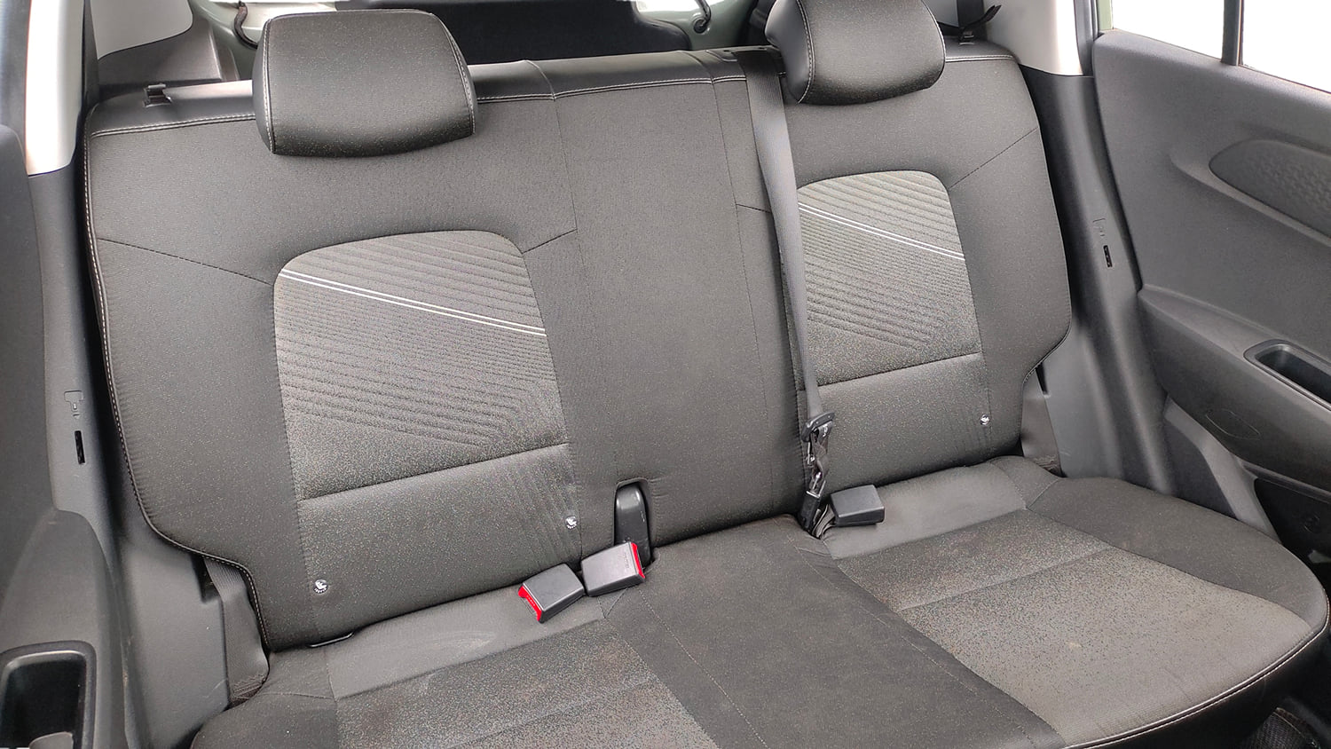Used 2023 Hyundai Exter SX (O) 1.2 MT Petrol Manual interior REAR SEAT CONDITION VIEW