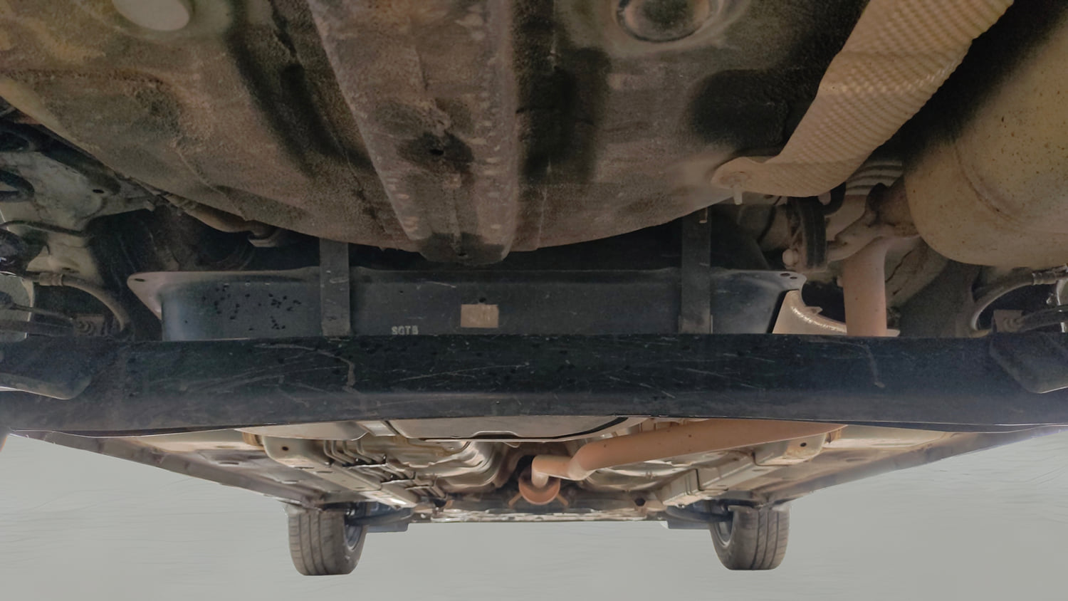 Used 2023 Hyundai Exter SX (O) 1.2 MT Petrol Manual extra REAR UNDERBODY VIEW (TAKEN FROM REAR)