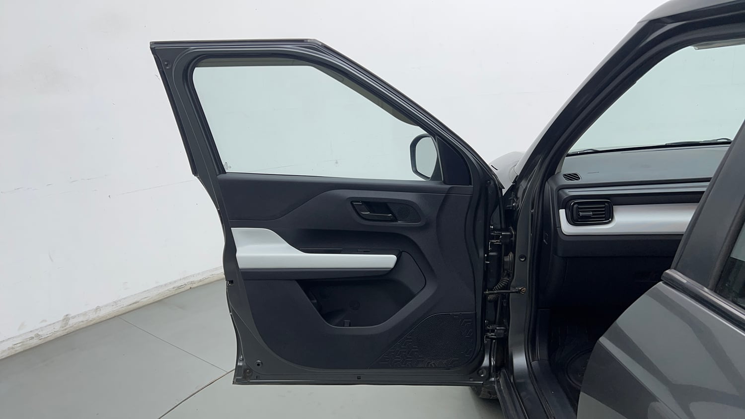 Used 2022 Tata Punch Pure MT Petrol Manual interior LEFT FRONT DOOR OPEN VIEW