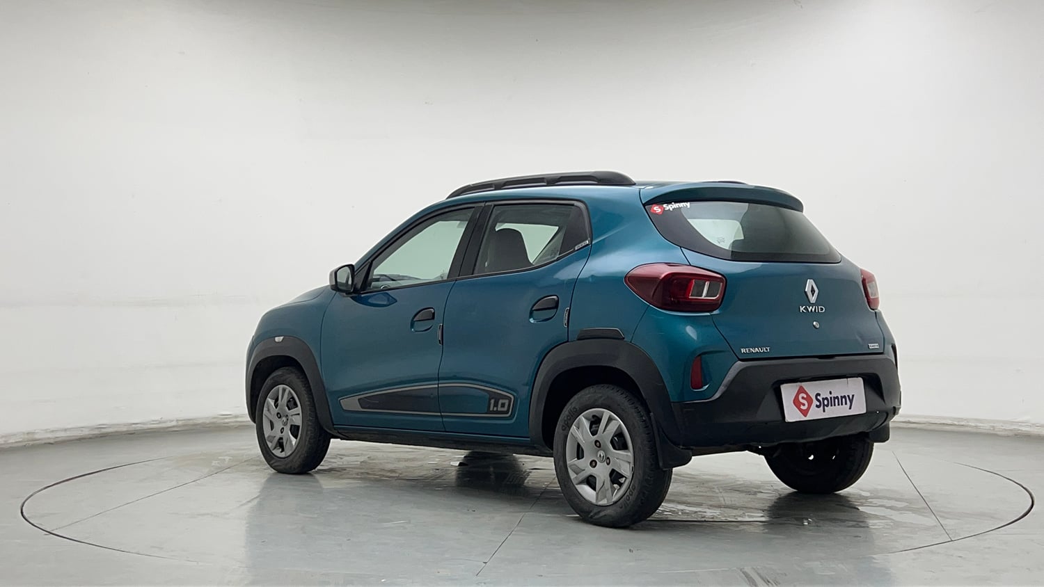 Used 2021 Renault Kwid RXT 1.0 AMT Opt Petrol Automatic exterior LEFT REAR CORNER VIEW