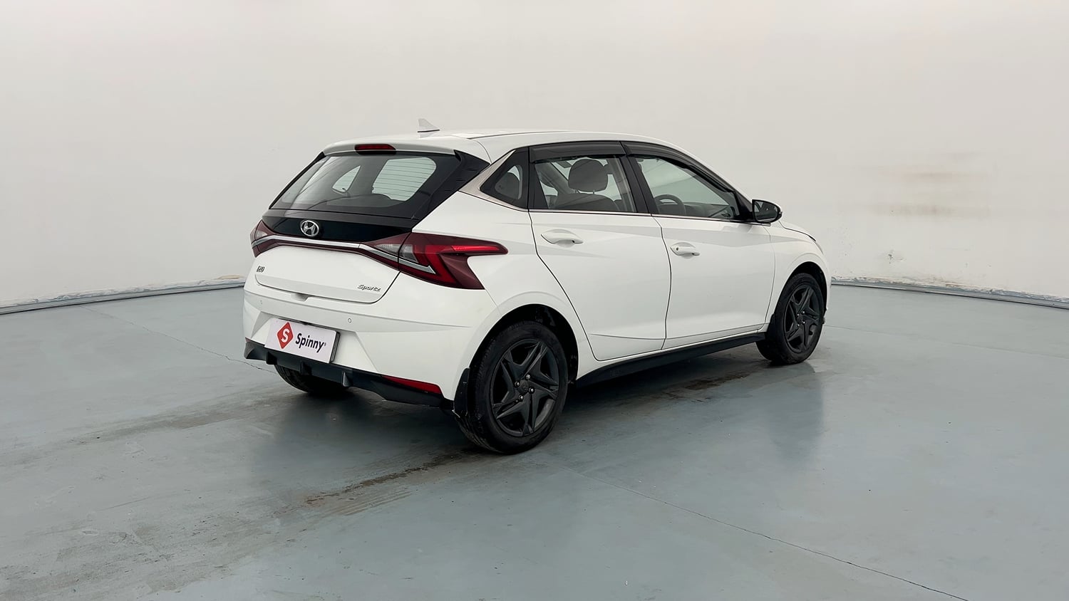 Used 2023 Hyundai i20 Sportz 1.2 MT Petrol Manual exterior RIGHT REAR CORNER VIEW