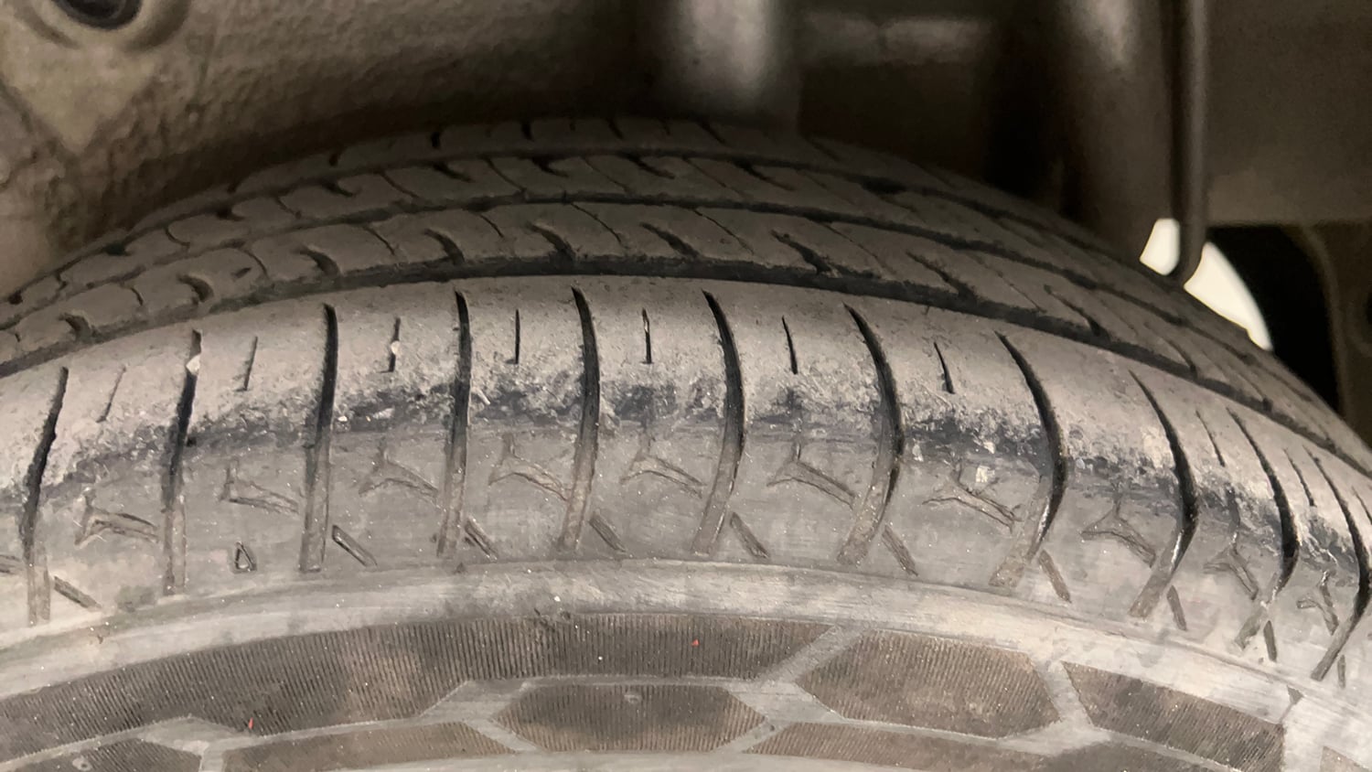 Used 2017 Maruti Suzuki Celerio VXi CNG Cng Manual tyres LEFT REAR TYRE TREAD VIEW