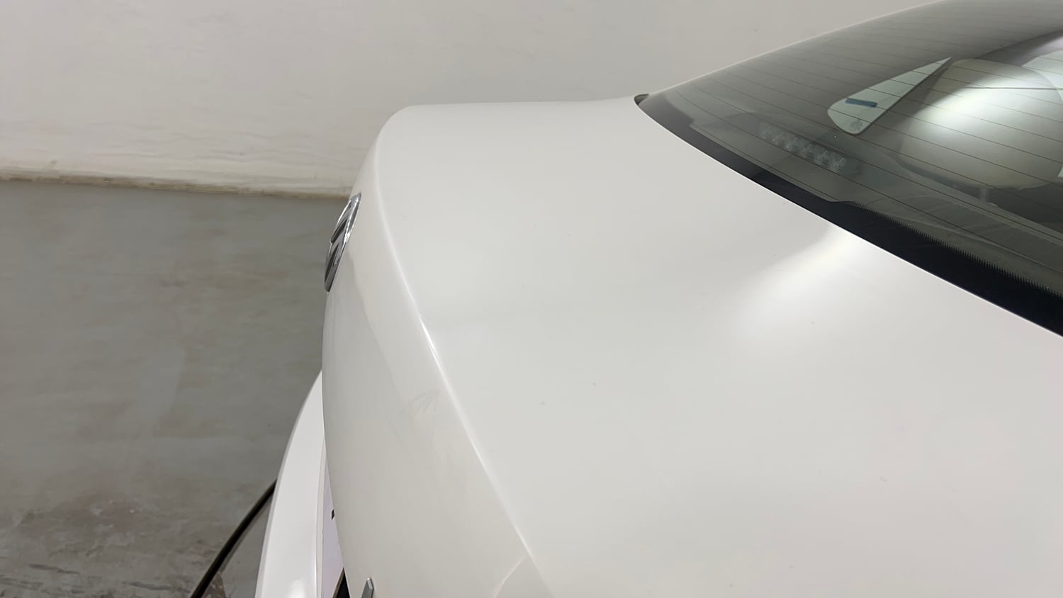 Used 2013 Volkswagen Vento Highline Petrol Petrol Manual dents MINOR SCRATCH