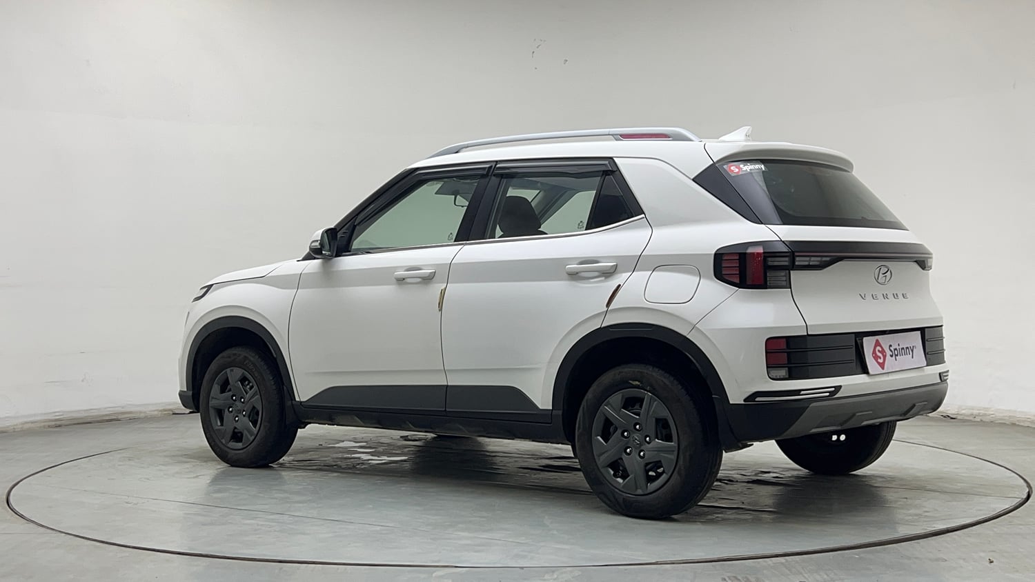 Used 2025 Hyundai Venue S (O) Plus 1.2 Petrol Petrol Manual exterior LEFT REAR CORNER VIEW