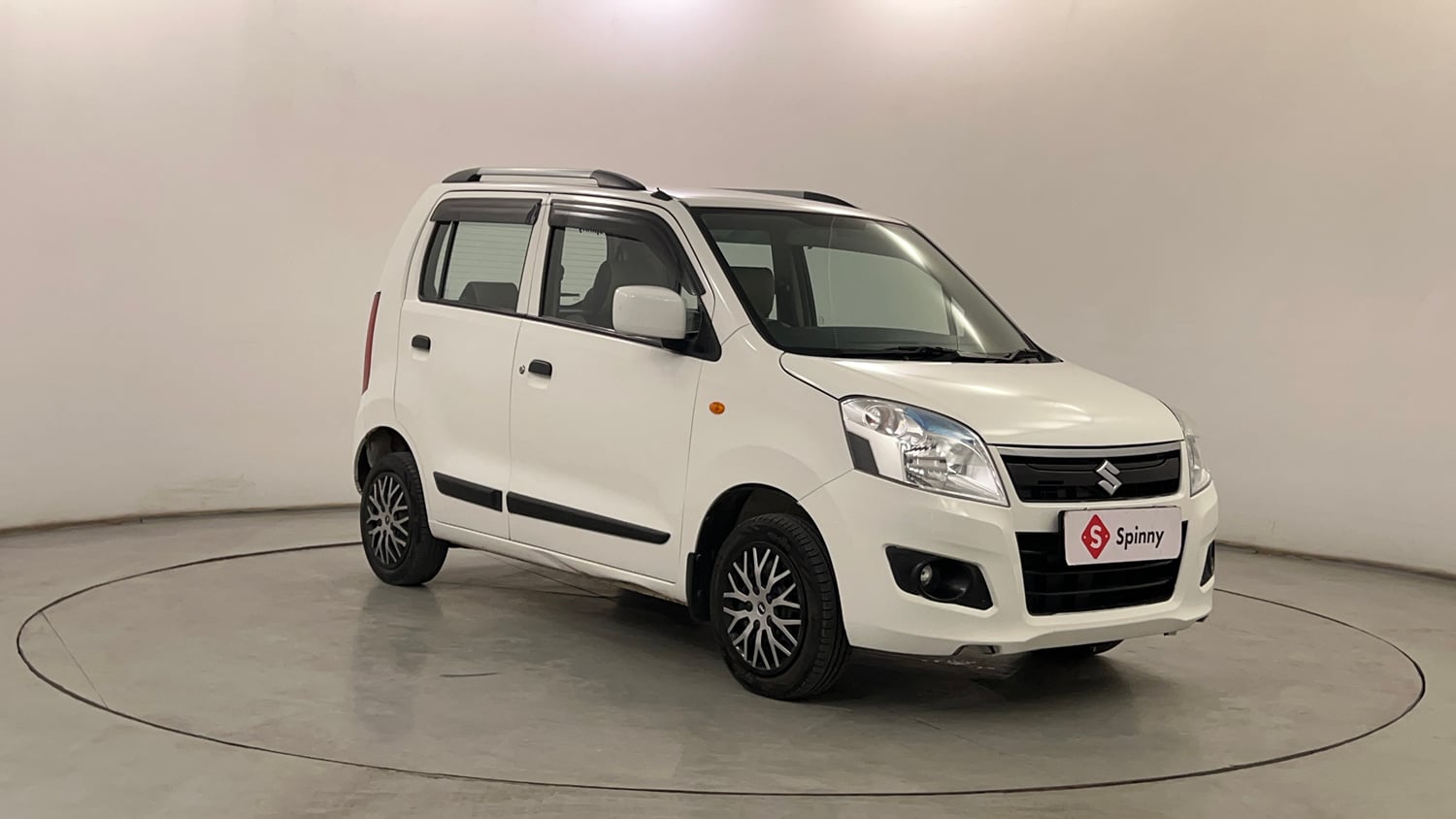 Used 2017 Maruti Suzuki Wagon R Vxi (ABS-Airbag) Petrol Manual exterior RIGHT FRONT CORNER VIEW