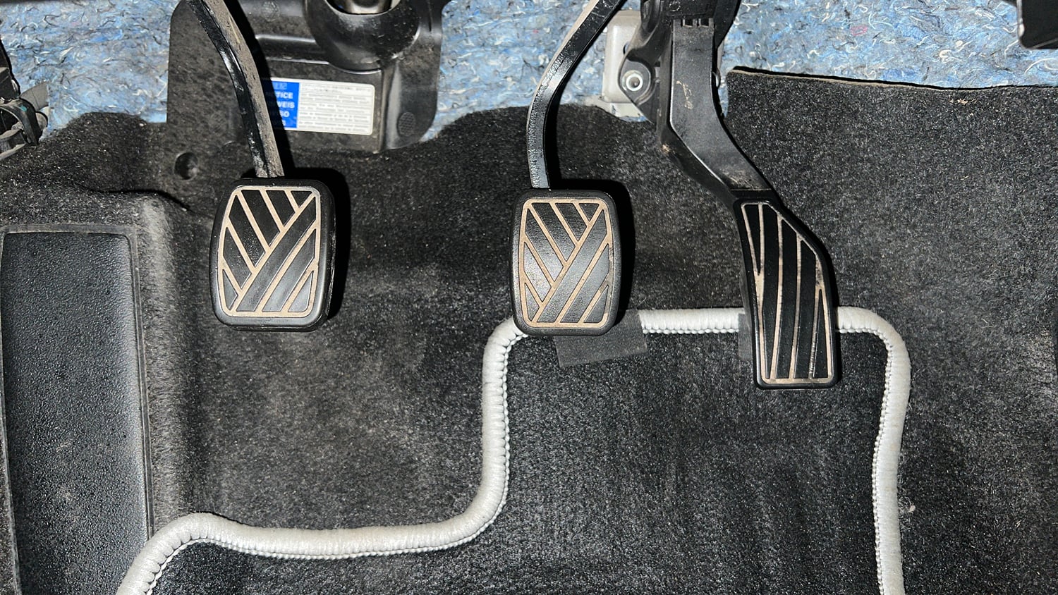 Used 2022 maruti-suzuki Vitara Brezza ZXi Plus Petrol Manual interior PEDALS VIEW