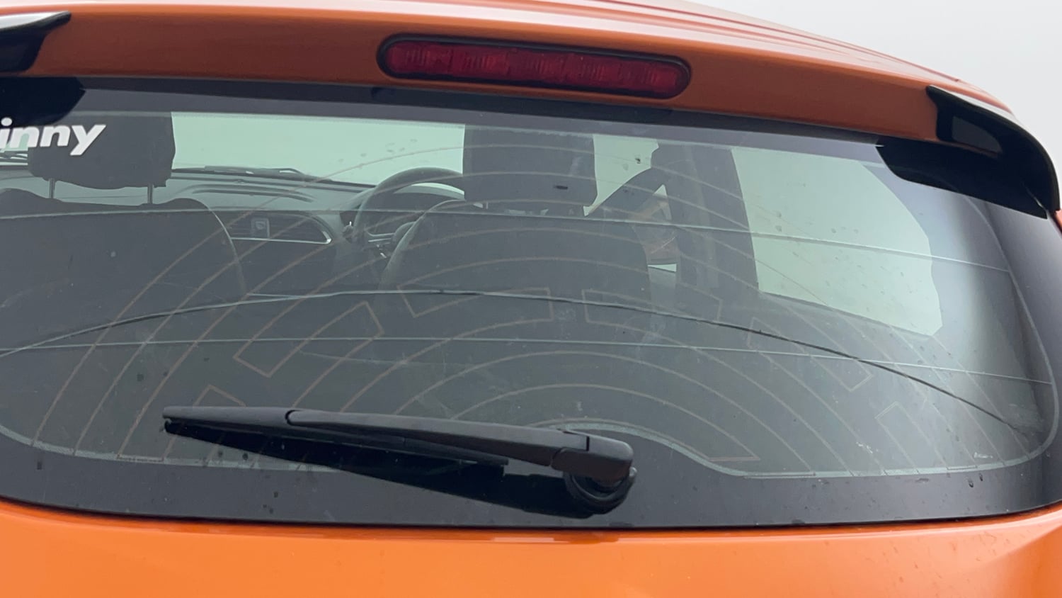 Used 2019 Tata Tiago Revotron XZ Plus Petrol Manual top_features Rear defogger