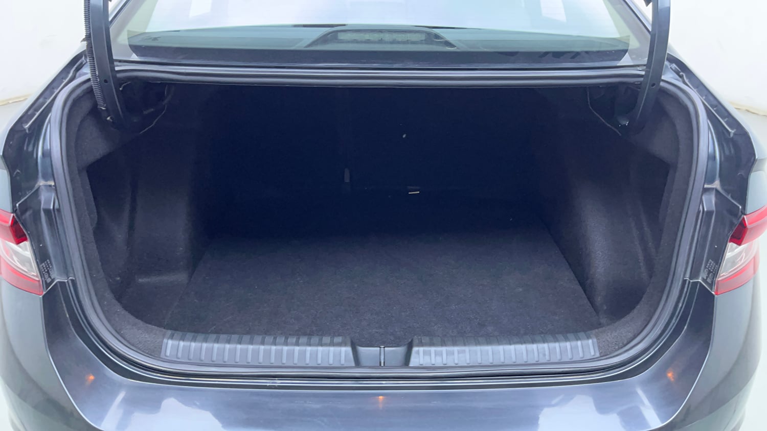 Used 2023 Skoda Slavia Style 1.0L TSI AT Petrol Automatic interior DICKY INSIDE VIEW