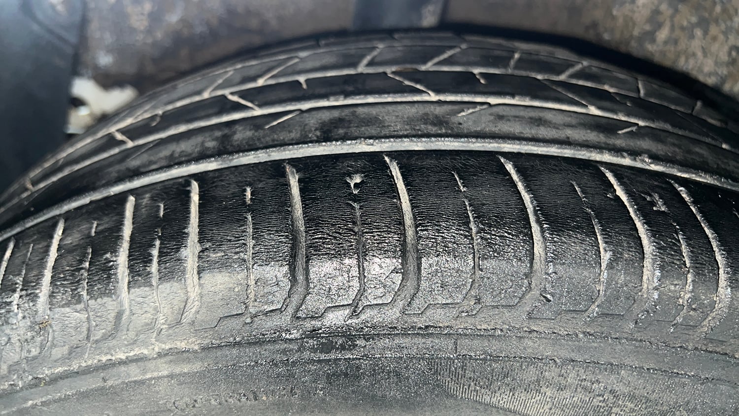 Used 2023 Hyundai i20 Sportz 1.2 MT Petrol Manual tyres RIGHT REAR TYRE TREAD VIEW