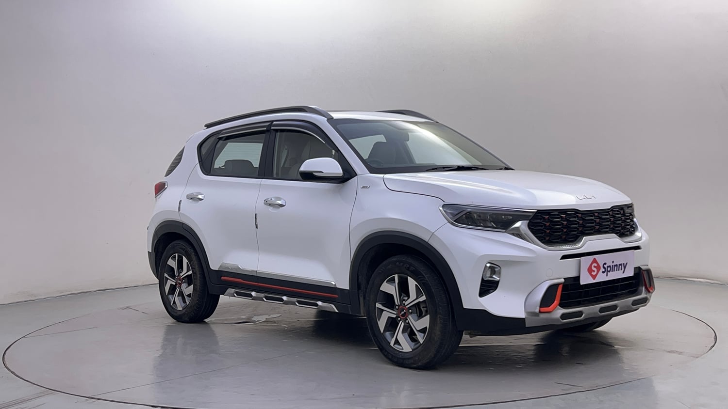 Used 2022 Kia Sonet Anniversary Edition 1.0 iMT Petrol Manual exterior RIGHT FRONT CORNER VIEW