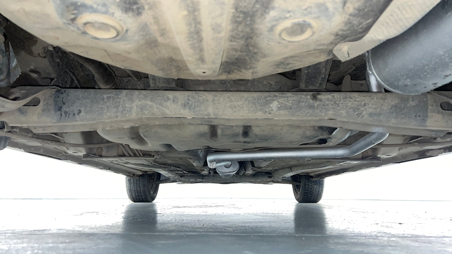 Used 2023 Hyundai i20 Sportz 1.2 MT Petrol Manual extra REAR UNDERBODY VIEW (TAKEN FROM REAR)