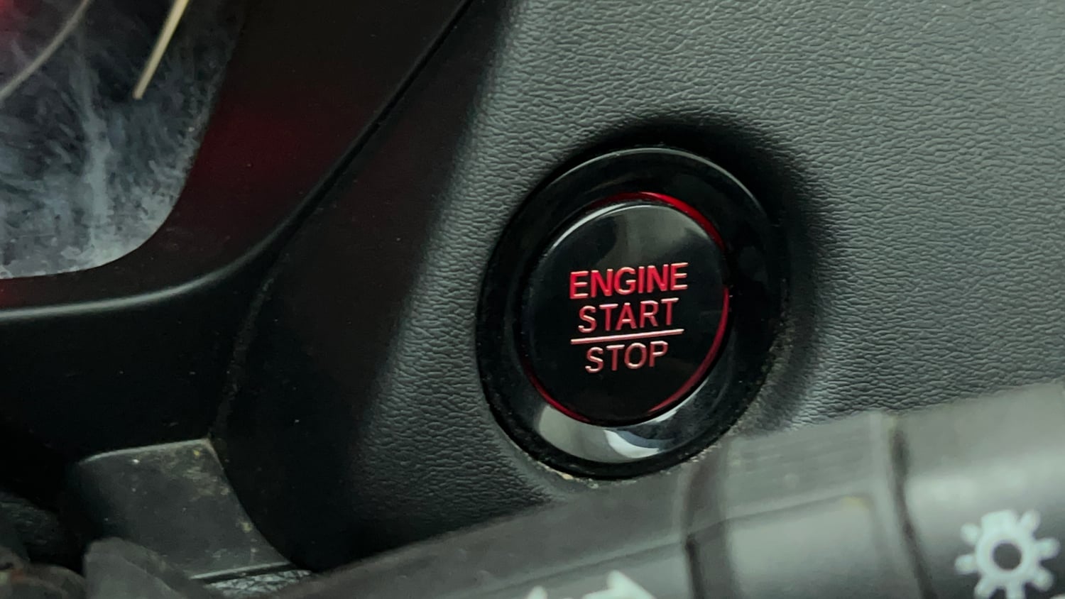 Used 2024 Honda City VX Petrol MT Petrol Manual top_features Keyless start