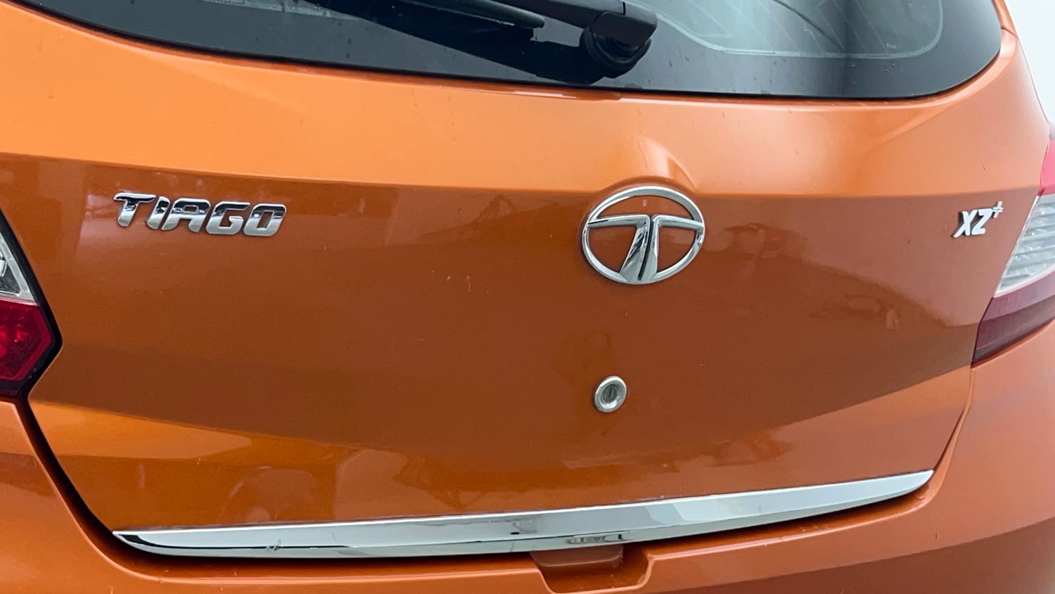 Used 2019 Tata Tiago Revotron XZ Plus Petrol Manual dents MINOR SCRATCH