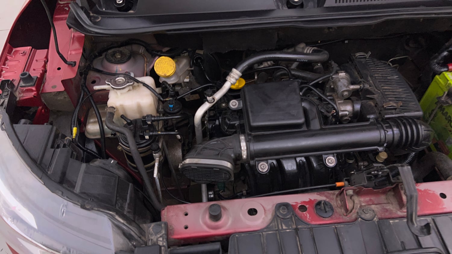 Used 2020 Renault Triber RXL EASY-R AMT Petrol Automatic engine ENGINE RIGHT SIDE VIEW