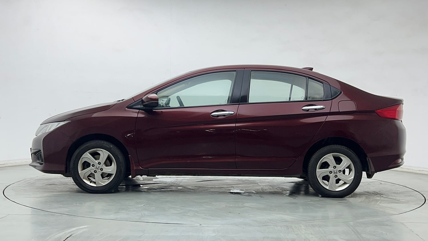 Used 2015 Honda City V Petrol Manual exterior LEFT SIDE VIEW