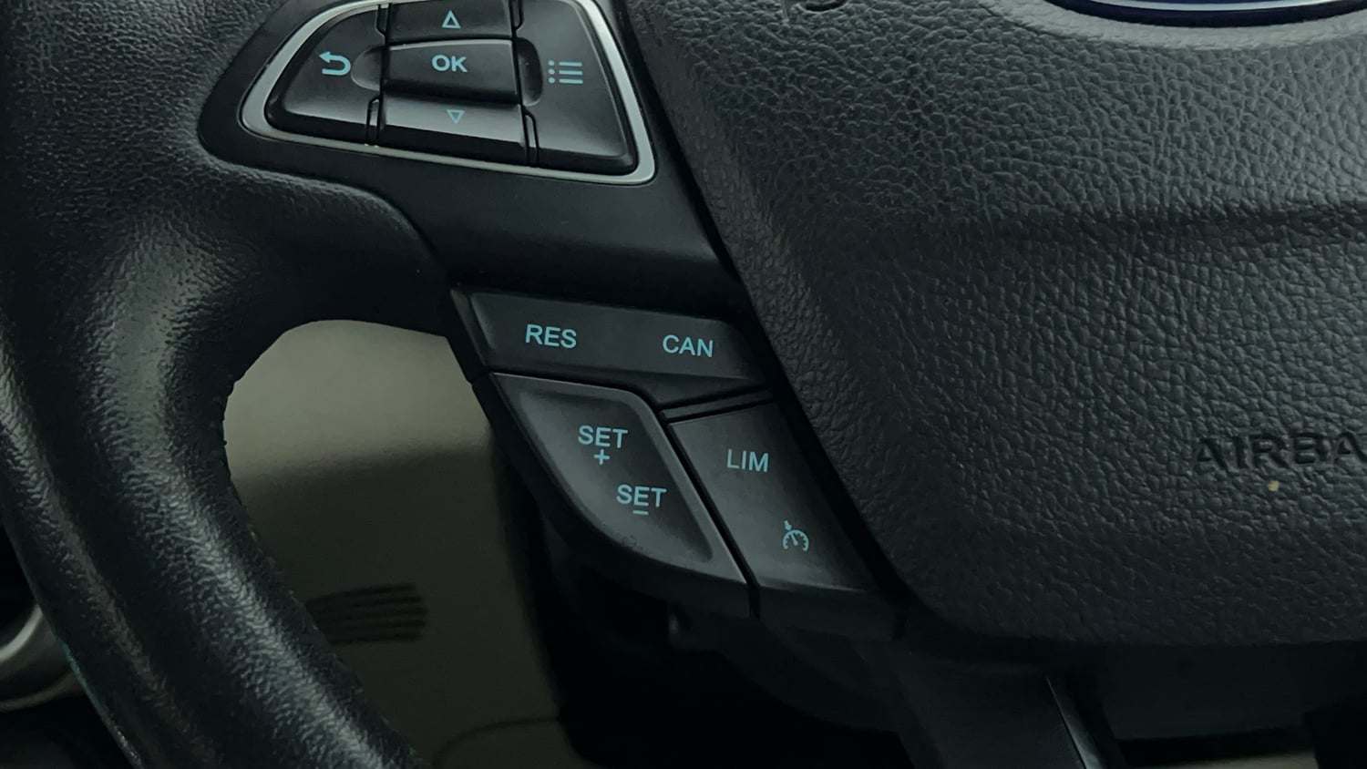 Used 2020 Ford EcoSport Titanium Plus 1.5L Ti-VCT AT Petrol Automatic top_features Cruise control