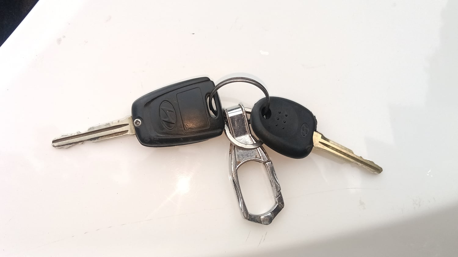 Used 2015 Hyundai Grand i10 Sportz 1.2 Kappa VTVT Petrol Manual extra CAR KEY VIEW