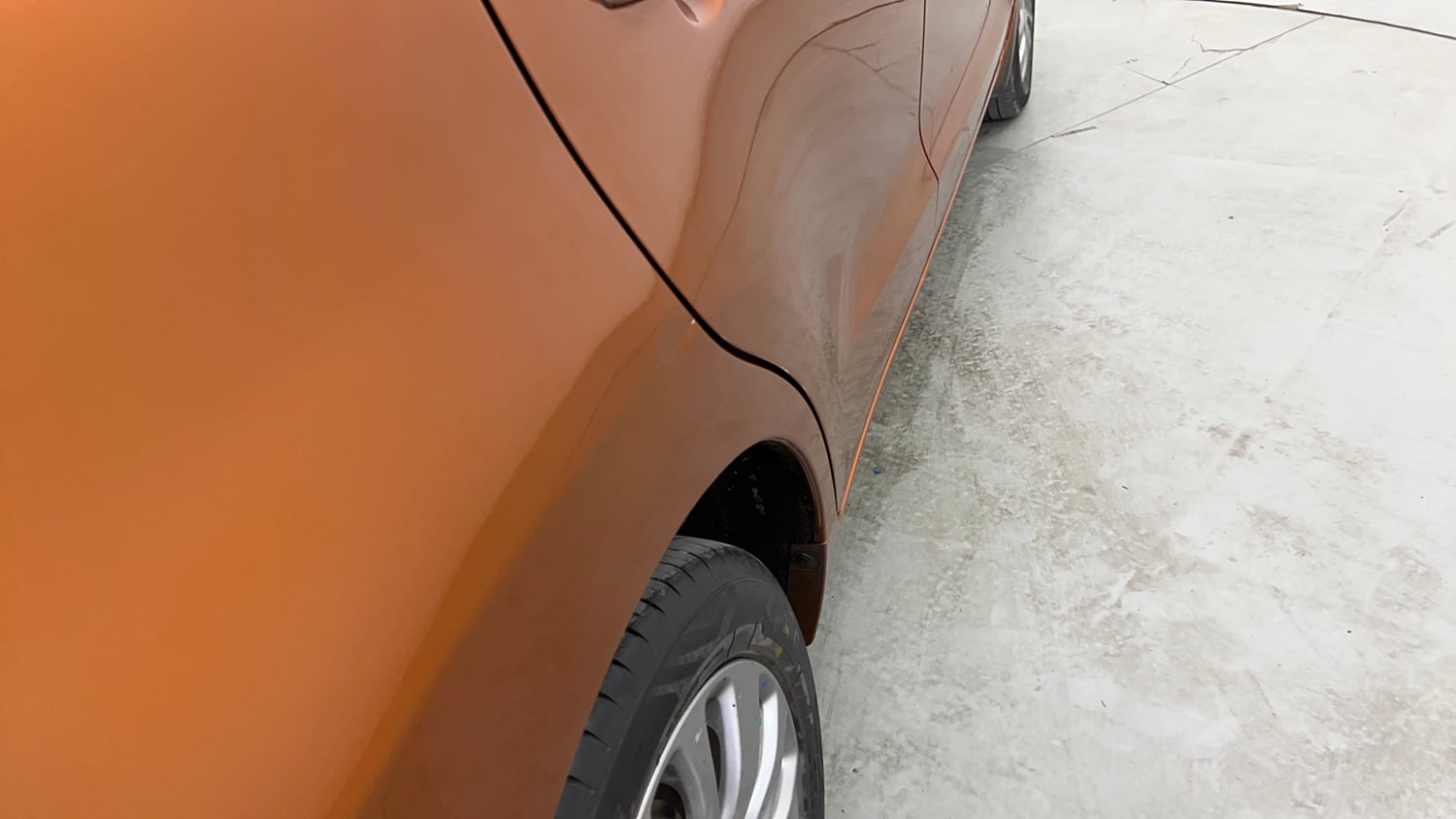 Used 2016 Maruti Suzuki Baleno Zeta 1.2 Petrol Manual dents MINOR DENT