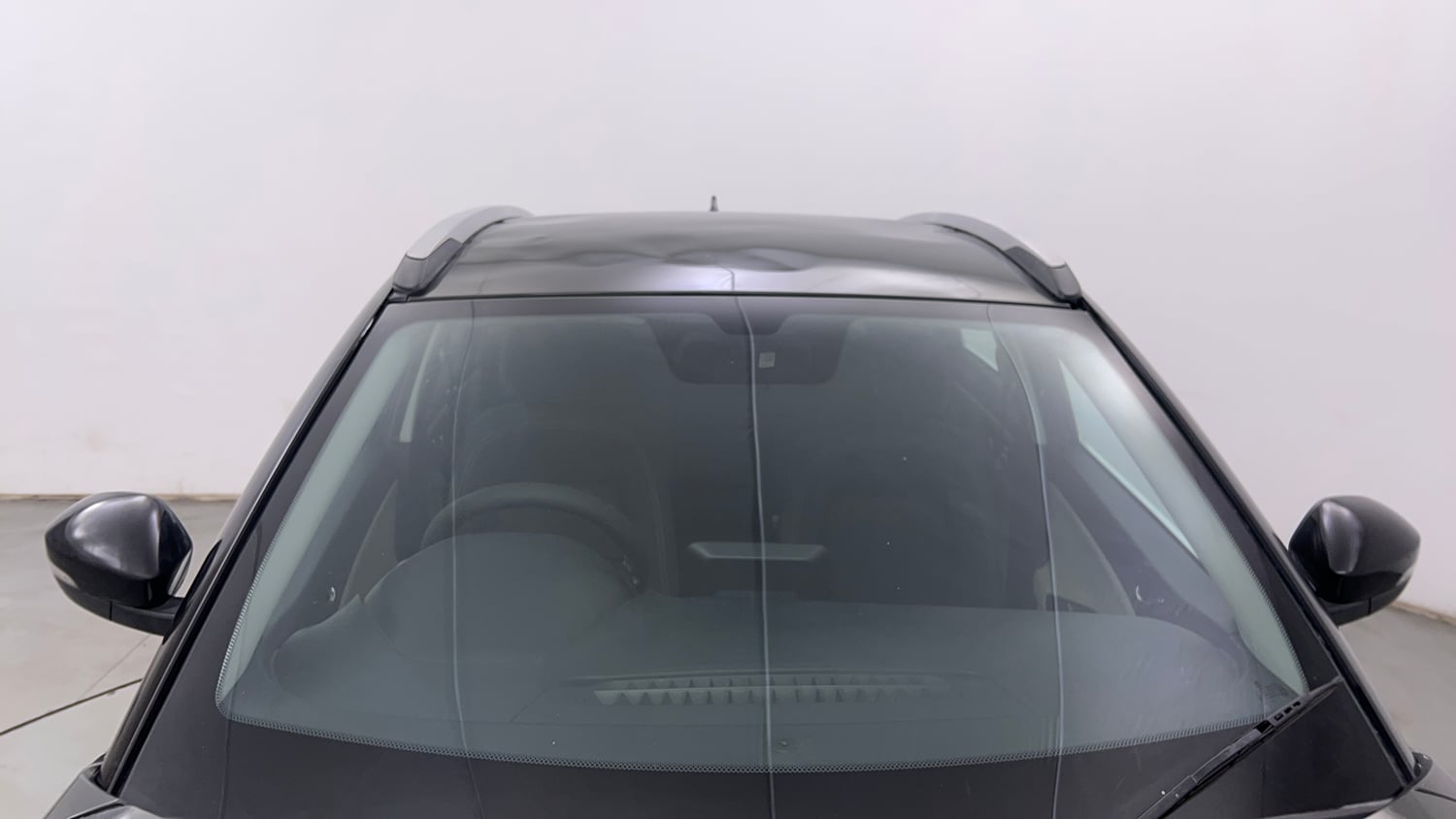 Used 2022 Tata Nexon XZA Plus Diesel Diesel Automatic exterior FRONT WINDSHIELD VIEW
