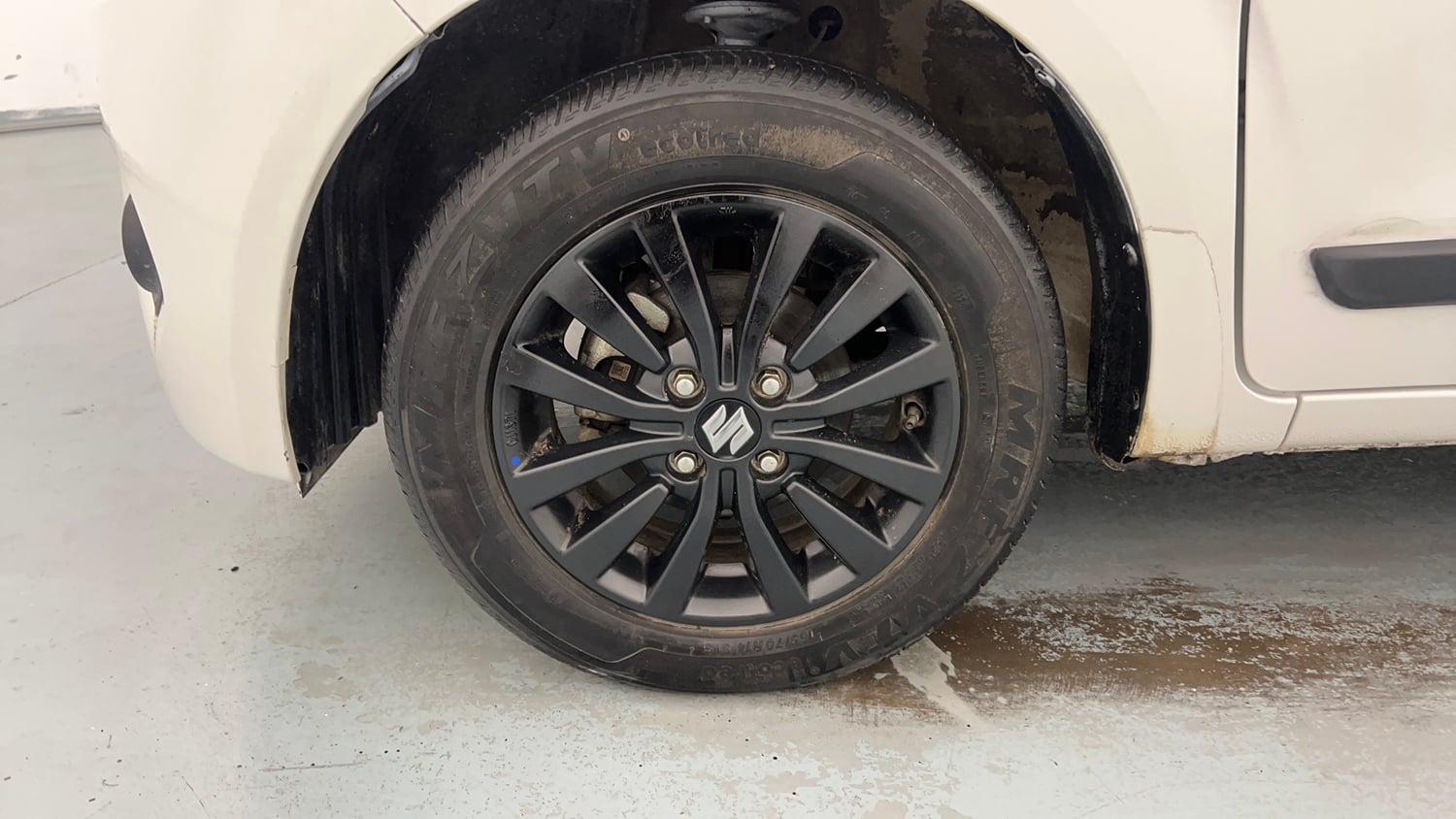 Used 2024 Maruti Suzuki Wagon R ZXI Plus 1.2 Petrol Manual tyres LEFT FRONT TYRE RIM VIEW
