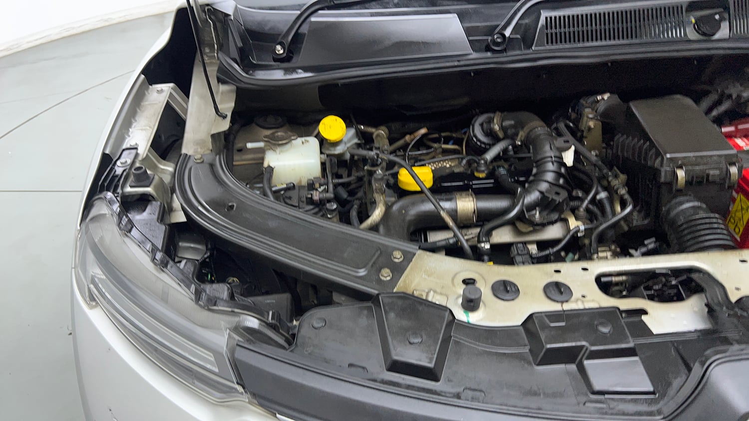 Used 2022 Renault Kiger RXZ 1.0 Turbo MT Petrol Manual engine ENGINE RIGHT SIDE VIEW