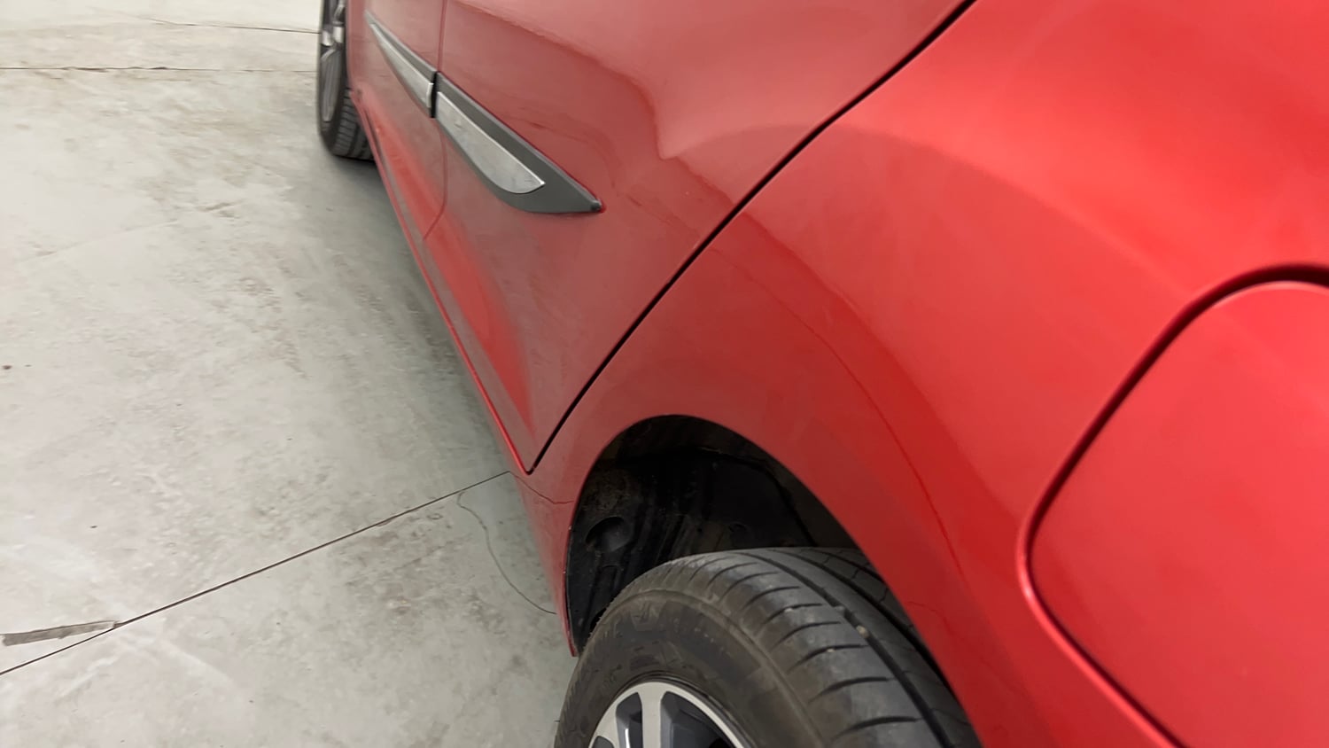 Used 2021 Tata Altroz XZ Petrol Petrol Manual dents MINOR DENT
