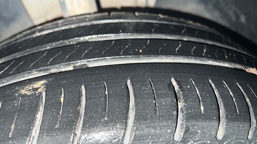 Used 2023 Skoda Slavia Style 1.0L TSI AT Petrol Automatic tyres LEFT FRONT TYRE TREAD VIEW