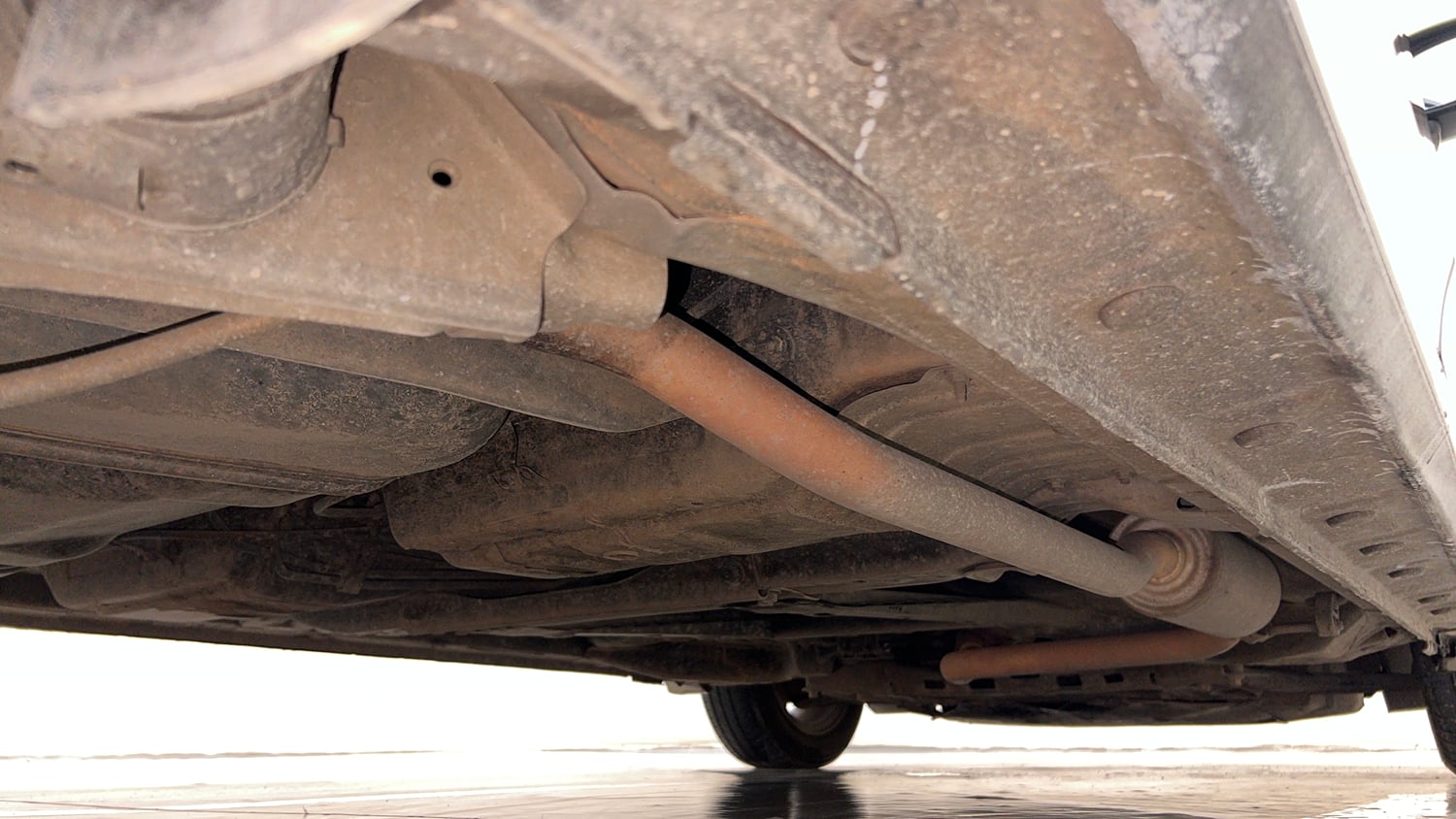 Used 2016 Honda City VX CVT Petrol Automatic extra REAR RIGHT UNDERBODY VIEW