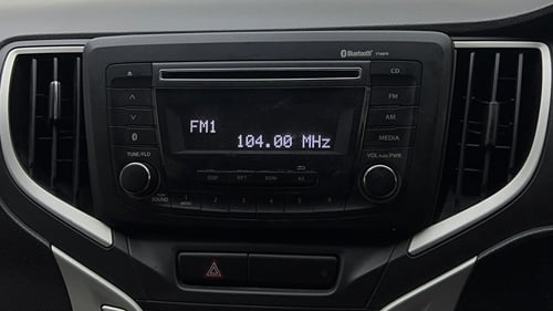 Used 2017 Maruti Suzuki Baleno Delta 1.2 Petrol Manual top_features Integrated (in-dash) music system