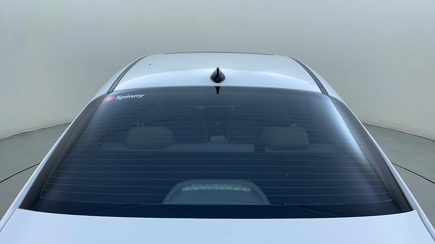 Used 2023 Hyundai Verna SX 1.5 Petrol MT Petrol Manual exterior BACK WINDSHIELD VIEW