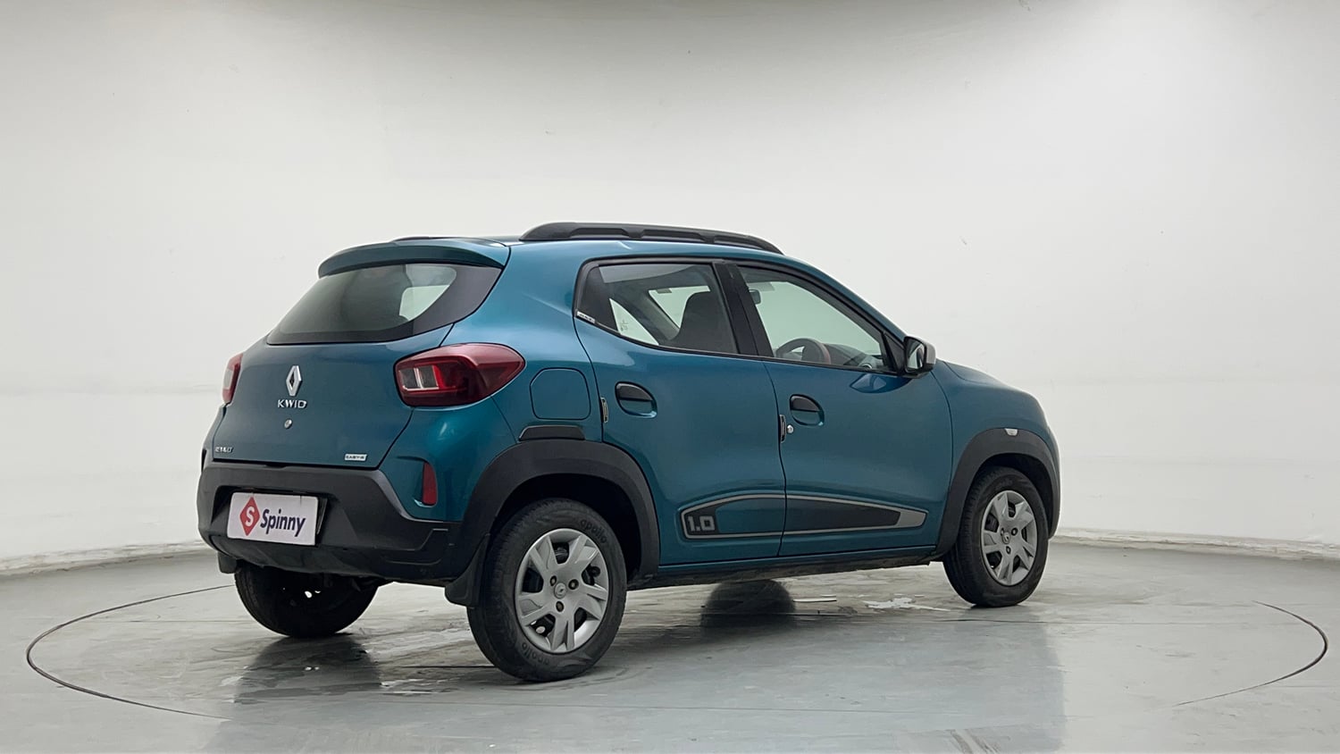 Used 2021 Renault Kwid RXT 1.0 AMT Opt Petrol Automatic exterior RIGHT REAR CORNER VIEW