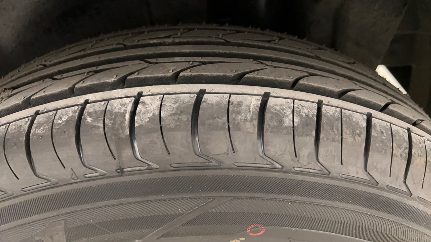 Used 2017 Maruti Suzuki Swift VXi Petrol Manual tyres LEFT REAR TYRE TREAD VIEW