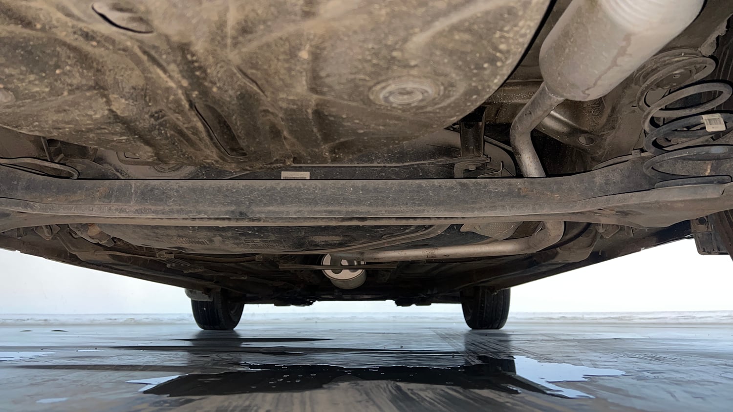 Used 2016 Maruti Suzuki Baleno Delta 1.2 AT Petrol Automatic extra REAR UNDERBODY VIEW (TAKEN FROM REAR)