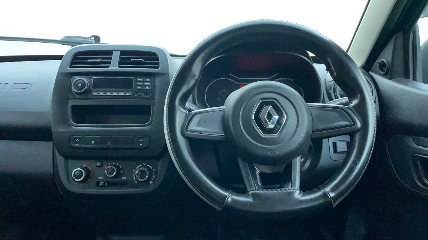Used 2023 Renault Kwid RXL (O) 1.0 Petrol Manual interior STEERING VIEW