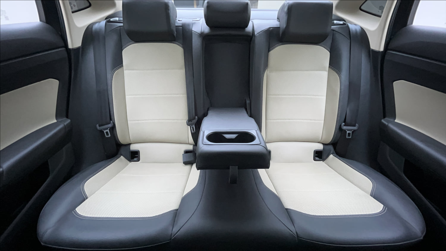 Used 2023 Skoda Slavia Style 1.0L TSI AT Petrol Automatic interior REAR SEAT CONDITION VIEW