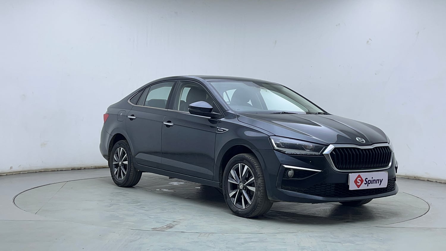 Used 2023 Skoda Slavia Style 1.0L TSI AT Petrol Automatic exterior RIGHT FRONT CORNER VIEW