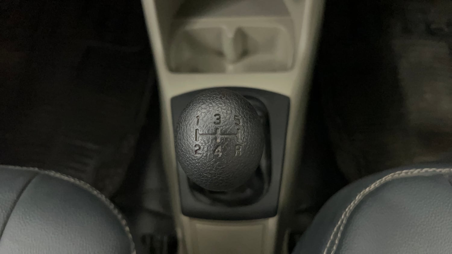 Used 2018 maruti-suzuki Alto K10 LXi (O) CNG Cng Manual interior GEAR  KNOB VIEW