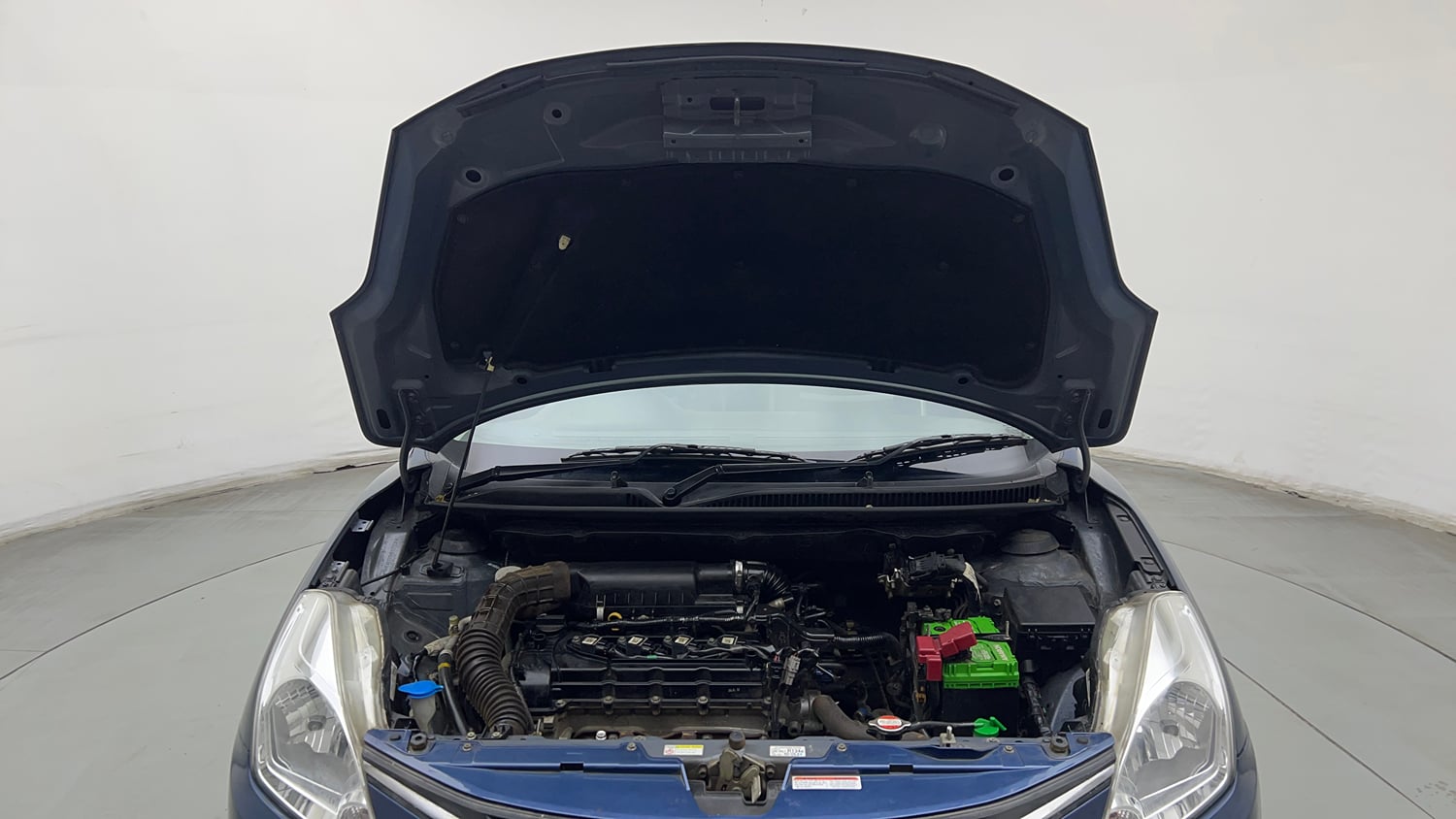 Used 2017 Maruti Suzuki Baleno Delta 1.2 Petrol Manual engine ENGINE & BONNET OPEN FRONT VIEW