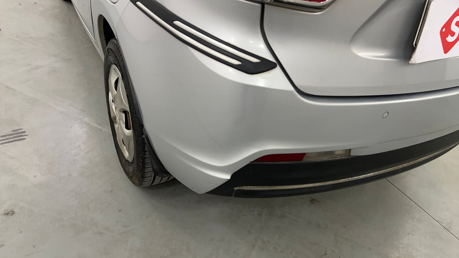 Used 2020 Tata Tigor XM Petrol Manual dents MINOR SCRATCH